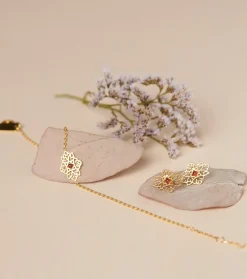 Femme Souleiado Bijoux | Collier Merveilleuse ajourée Grenat